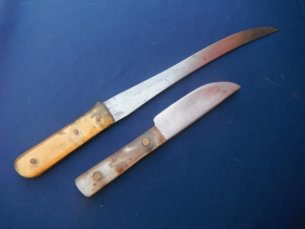 Set of 2 vintage handmade butcher / kitchen knives, Camp knife, field knife. Set of 2 vintage handmade butcher / kitchen knives, Camp knife, field knife.