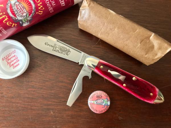 Great Eastern Cutlery Tidioute #852221CL Crown Lifter, Cherry Smooth Bone Handle, New (GEC 85) Great Eastern Cutlery Tidioute #852221CL Crown Lifter, Cherry Smooth Bone Handle, New (GEC 85)