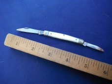 Vintage Imperial Sabre Japan # 610 Pearl Handle Folding Pocket Knife