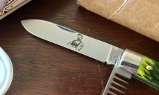 Great Eastern Cutlery Tidioute #152221 Urban Jack, Spring Green Jigged Bone Handle, New (GEC 15) 