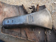 Large heavy USA made  WOOD SPLITTING MAUL OR AXE HEAD 5+ LB (U.S. Military?) Made in USA!!!