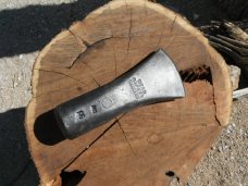 Large heavy USA made  WOOD SPLITTING MAUL OR AXE HEAD 5+ LB (U.S. Military?) Made in USA!!!