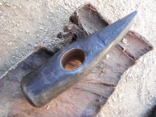 Large heavy USA made  WOOD SPLITTING MAUL OR AXE HEAD 5+ LB (U.S. Military?) Made in USA!!!