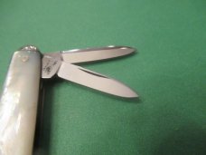 E. Bruckmann  3 Blade Pearl 