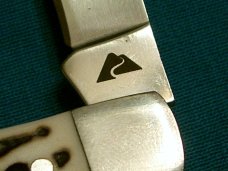 OZARK TRAIL FOLDING POCKET KNIFE KNIVES