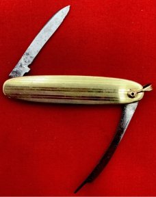 Vintage MERIDEN KNIFE Co Embossed Goldtone Lobster Pen Watch Fob Folding Pocket Knife c.1917-1932