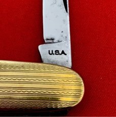 Vintage COLONIAL PROV RI Embossed Gold Tone Shadow Pen Folding Pocket Knife w/Bail