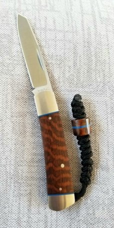 Jeffrey  Mitchell Native knife, Snakewood w/blue accents and Cpm154, 3.75..lanyard and bead