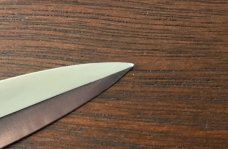 Batwing Rizzuto Estileto Milano, Marked Stainless Steel, Hard To Find White Handle, Used