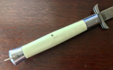 Batwing Rizzuto Estileto Milano, Marked Stainless Steel, Hard To Find White Handle, Used