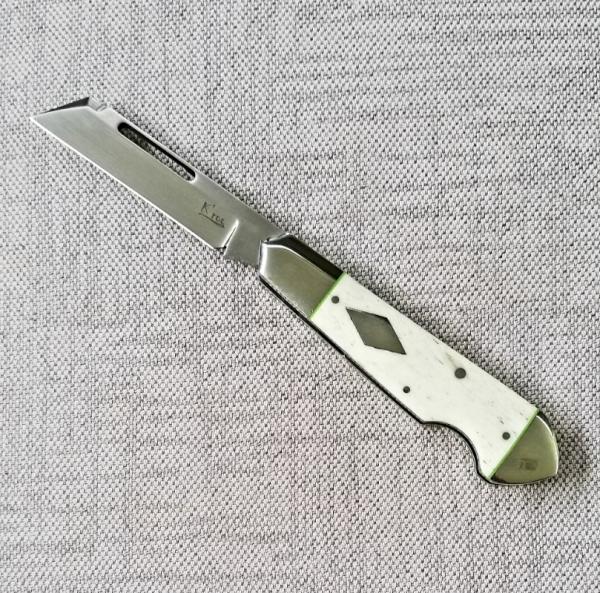 K'roo Custom Giraffe bone Sheepsfoot Bullet Head Knife, coa/ slip, 4 K'roo Custom Giraffe bone Sheepsfoot Bullet Head Knife, coa/ slip, 4
