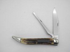 Queen Cutlery Co. #46 Fish Knife in Winterbottom Bone: 5 ” closed; early 1950s, Q over STAINLESS
