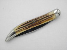 Queen Cutlery Co. #46 Fish Knife in Winterbottom Bone: 5 ” closed; early 1950s, Q over STAINLESS