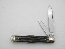 Queen Cutlery Co. #46 Fish Knife in Winterbottom Bone: 5 ” closed; early 1950s, Q over STAINLESS