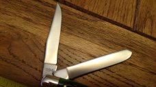  Schrade Walden N.Y. USA 1194G Green Bone Everlasting Sharp Trapper Knife