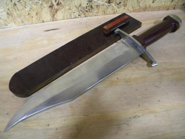 Custom D. M. Lindsey Wood 1977 Fixed Blade Sheath Knife Custom D. M. Lindsey Wood 1977 Fixed Blade Sheath Knife
