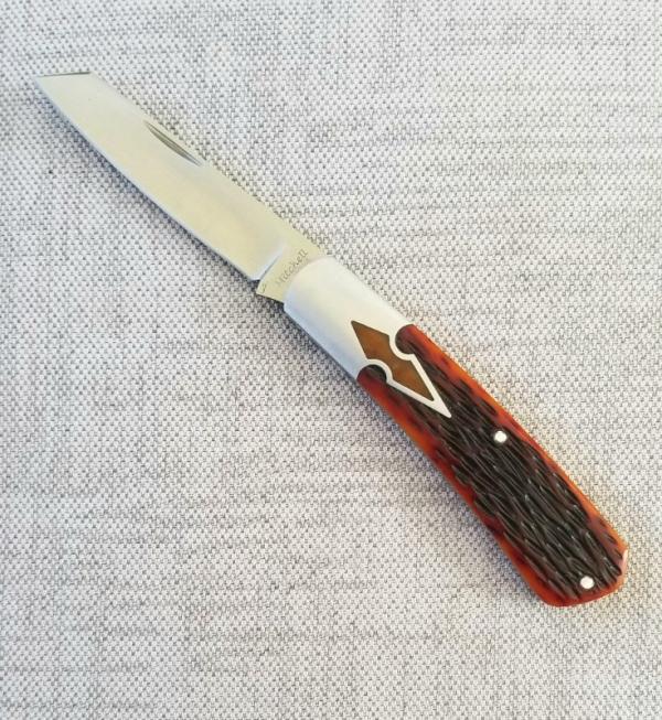 Jeffrey Mitchell Native Custom3.75"..CPM-154, Amber jigged bone..smooth bone shield,keyhole bolsters
