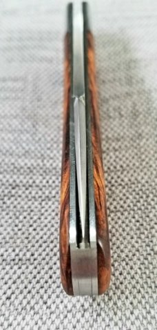 K'roo Custom Zulu ,3.95" N690 with brut de force  look...Sneezewood Burl Scales..Spear blade