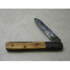 Cyclone Sheffield England (Belknap Hardware) Bone Daddy Barlow Knife c.1939