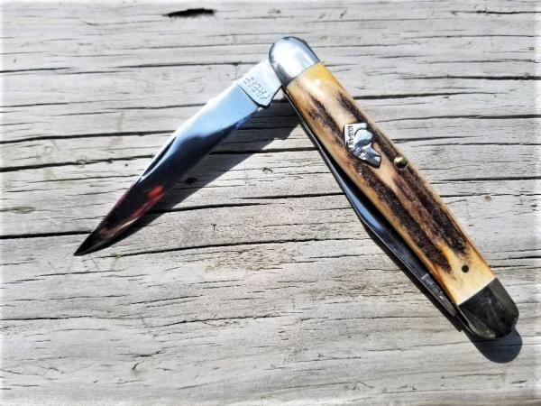 KABAR BEAUTIFUL STAG MODEL MP 92 DOG'S HEAD KABAR MUSKRAT