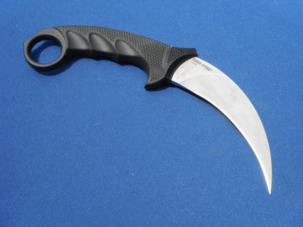 Discontinued Cold Steel Steel Tiger, Karambit AUS8A Plain Edge Knife w/original sheath Made in Japan
