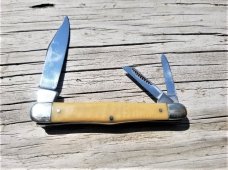 VINTAGE WEIDMANNSHEILL SWELL CENTER WATERFALL WHITTLER 3 3/8 MANUFACTURED IN GERMANY