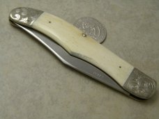 Case XX Stainless USA 3 Dot (1977) W165 SSP SAB Scrimshawed Bone Moby Dick Folding Hunter Knife  