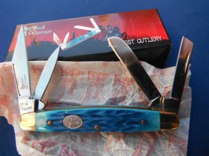 Steel Warrior Folding 4 Blade Congress Pocket Knife W/ Beautiful Blue Jigged Bone scales NOS/NIB