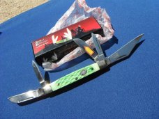 Steel Warrior Folding 5 Blade Pocket Knife W/ Beautiful Green Jigged Bone scales NOS/NIB