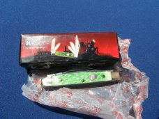 Steel Warrior Folding 5 Blade Pocket Knife W/ Beautiful Green Jigged Bone scales NOS/NIB