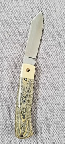 DrT Dino pattern, Caterpillar Fordite and Westinghouse micarta 3.75" closed ,coa/slip