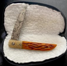 Joe Pardue Custom (Non-Production) Damascus Liner-Lock Folder