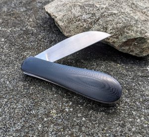 STONE HANDMADE KNIVES - Medium Gentlemans Folder - Black G10 Handles - NEW