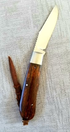 Rusty Preston Giraffe bone Backpocket Trapper, 4.5" closed, Roman Knot filework, lanyard with coa 