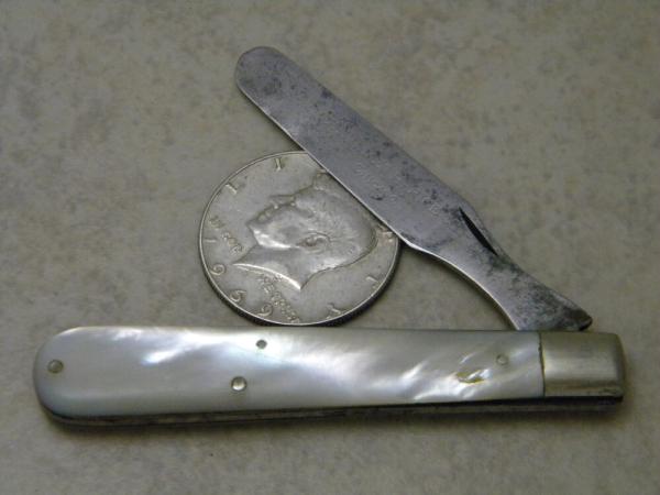 The James H. Rice Co. Pearl Spatula Knife 