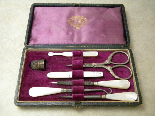Vintage Joseph Rodgers Star & Cross Sheffield, England Complete Vanity Set