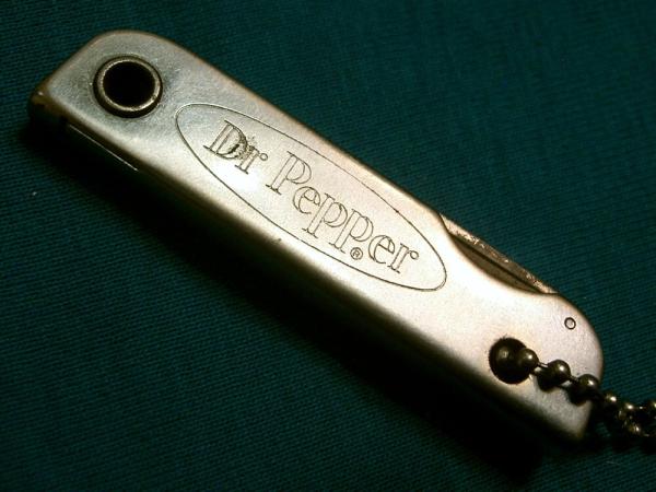 VINTAGE DR PEPPER BASSETT USA ADVERTISING FOLDING POCKET WATCH FOB KNIFE KNIVES OLD AD VINTAGE DR PEPPER BASSETT USA ADVERTISING FOLDING POCKET WATCH FOB KNIFE KNIVES OLD AD