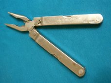 LEATHERMAN 0794 TOOL USA PLIERS MULTITOOL LOCKBACK FOLDING POCKET KNIFE KNIVES MARLBORO
