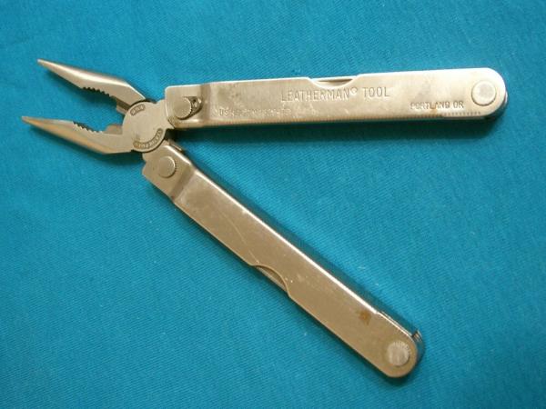 LEATHERMAN 0794 TOOL USA PLIERS MULTITOOL LOCKBACK FOLDING POCKET KNIFE KNIVES MARLBORO
