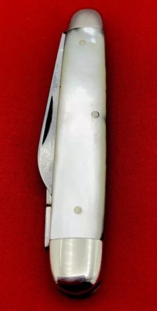 Vintage EMPIRE WINSTED CT 2-Blade EE Senator Pen Pocket Knife c.1856-1930 Mother-of-Pearl