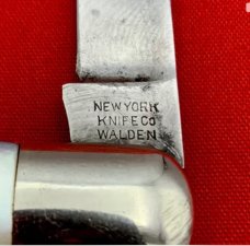 Vintage NEW YORK KNIFE CO 2-Blade Swell Center Pen Pocket Knife c.1856-1931 Mother-of-Pearl