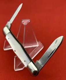 Vintage NEW YORK KNIFE CO 2-Blade Swell Center Pen Pocket Knife c.1856-1931 Mother-of-Pearl