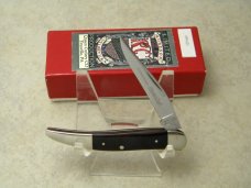 Robeson Mastercraft USA Queen Cut Co Horn 16 Tiny Toothpick Knife in Box