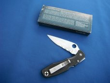 Spyderco Endura Clipit Endura C10PSBK  (2002 Model) VG-10 SS Blade With original box. MADE IN JAPAN!