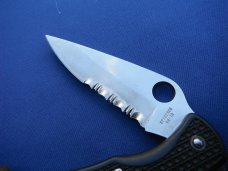 Spyderco Endura Clipit Endura C10PSBK  (2002 Model) VG-10 SS Blade With original box. MADE IN JAPAN!