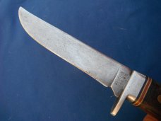  WESTERN USA, W36  Fixed Blade Knife and Sheath. Skinning/Hunting/Camping knife