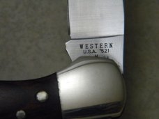Western USA 521 Rosewood Westlock Knife in Pouch 1984