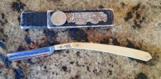 Vintage J A Henckels Twin Works Grand Prize Paris 1900 St. Louis 1904 Straight Razor +Partial Box 