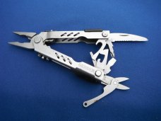 Gerber Multi Tool with Knife, needle nose Pliers
