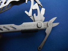 Gerber Multi Tool with Knife, needle nose Pliers